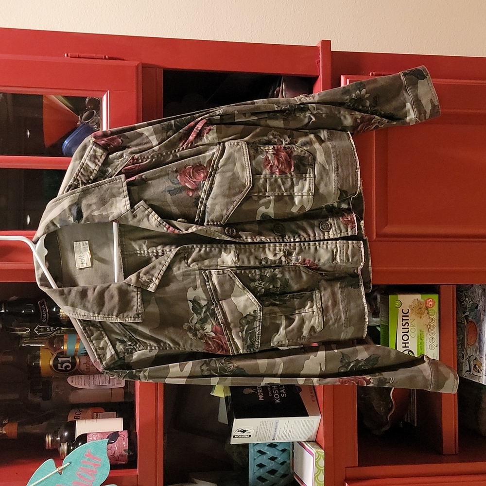 NWOT Jolt jacket